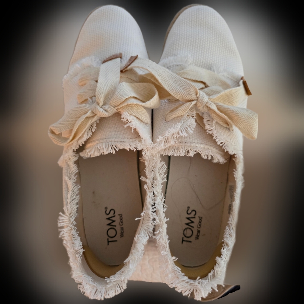 TOMS Women's Size 12 Off- White Frayed Canvas Loafers
